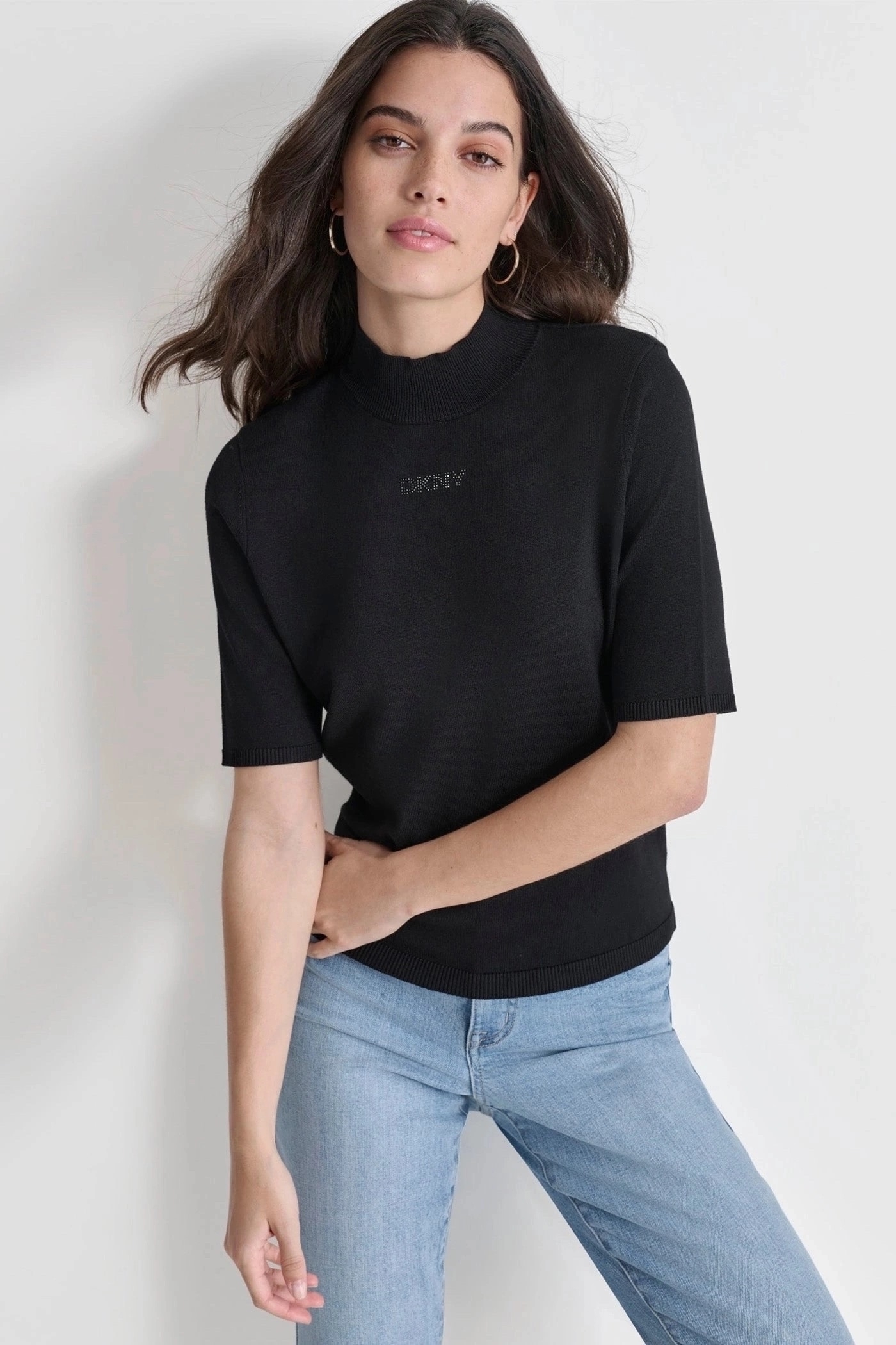 Топ DKNY